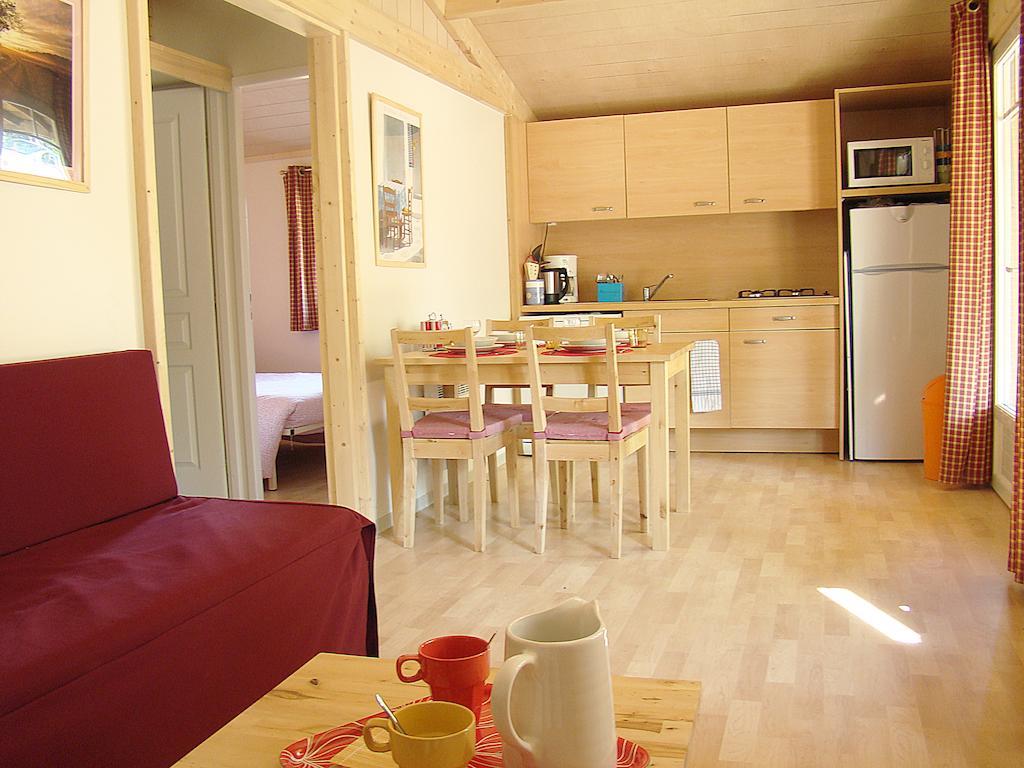 Etang Vallier Resort Brossac Pokoj fotografie